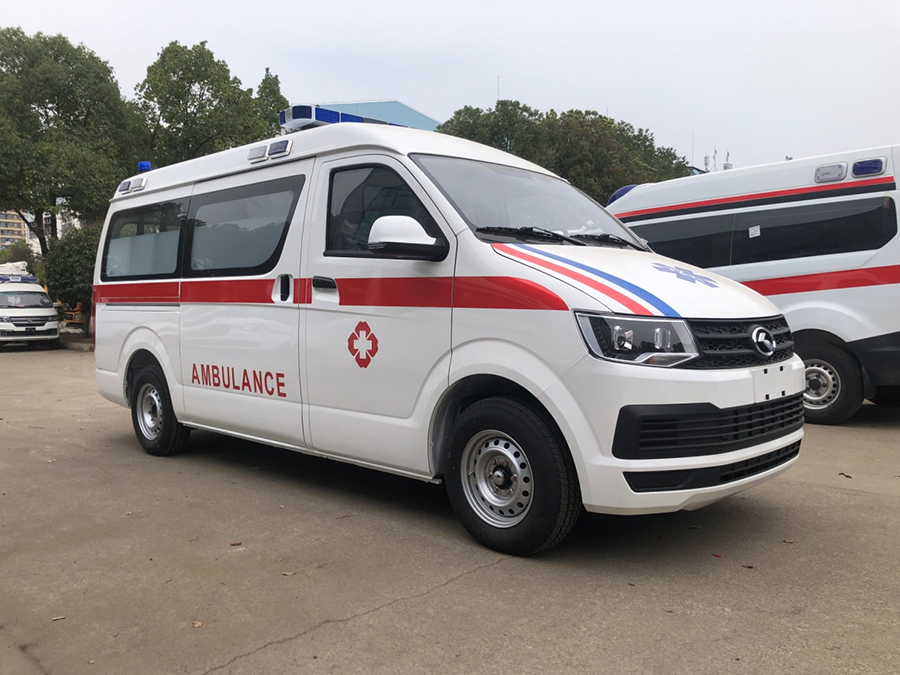 金龙凯锐转运型救护车