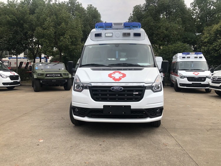 福特V348长轴高顶救护车
