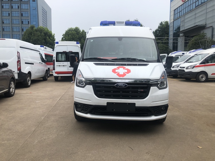 福特新世代V348长轴中顶救护车