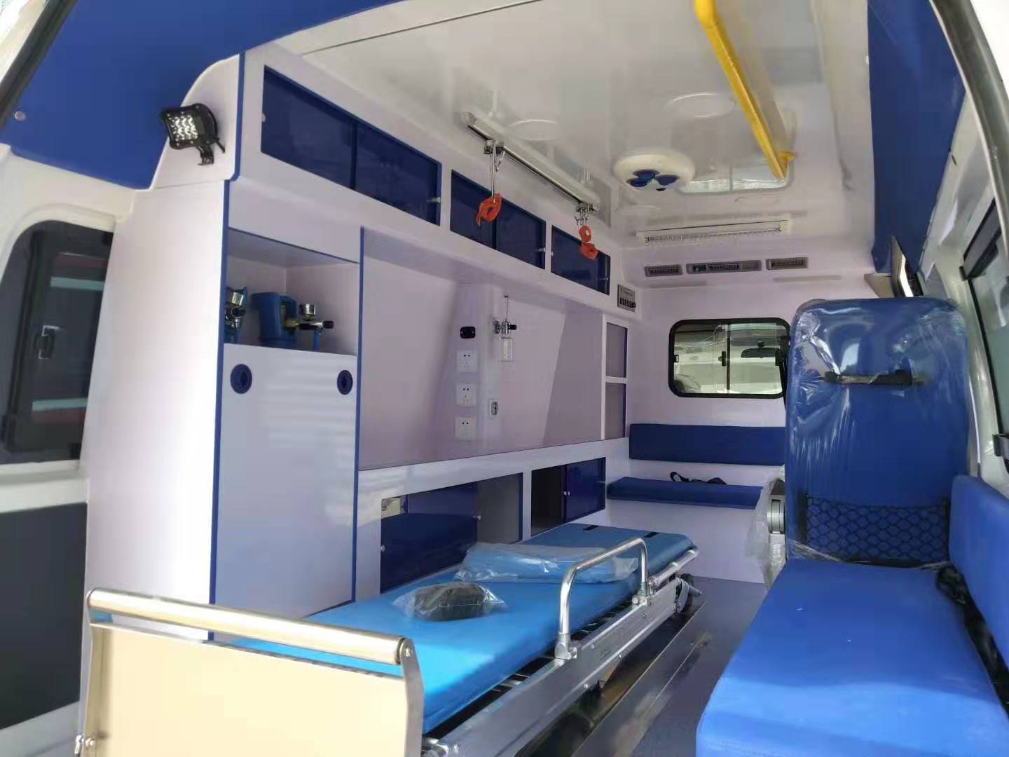 福田风景G9监护型救护车